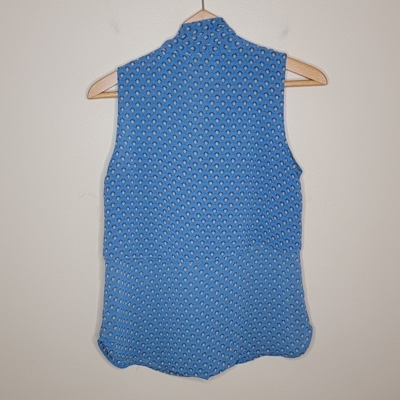 Esley | Blue & Yellow Print Tie Neck Sleeveless Blouse - Picture 3 of 6